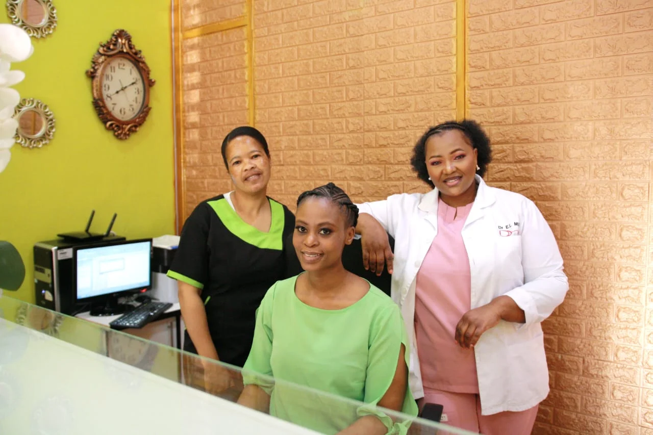 Dr Mxo with team members Ms Ndlovu and Ms Khumalo
